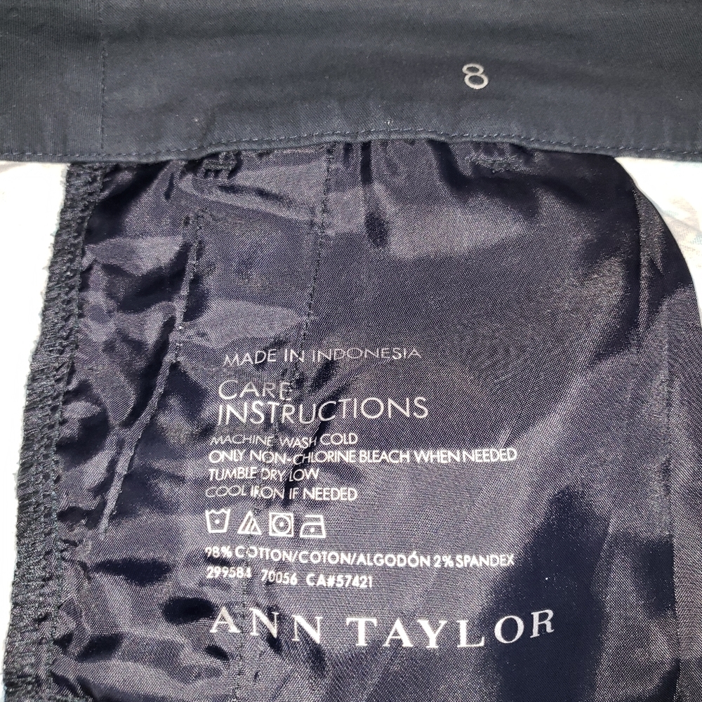 Ann Taylor high rise city shorts size 8 - Picture 7 of 8
